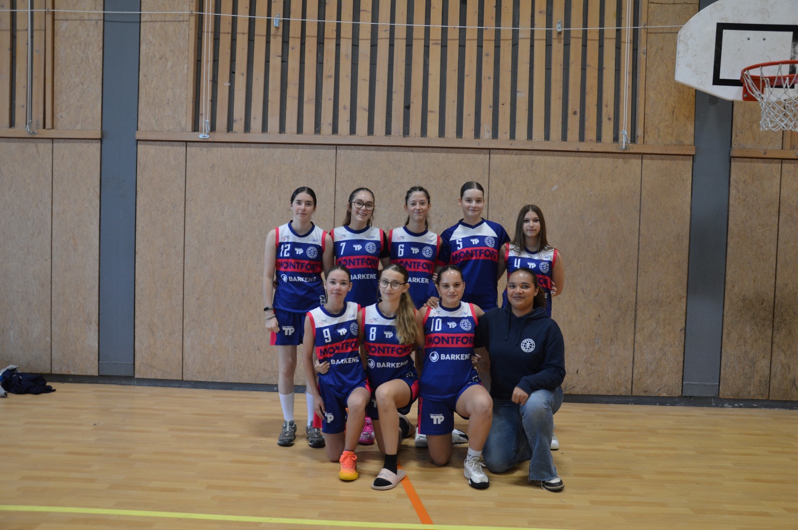 U15F2